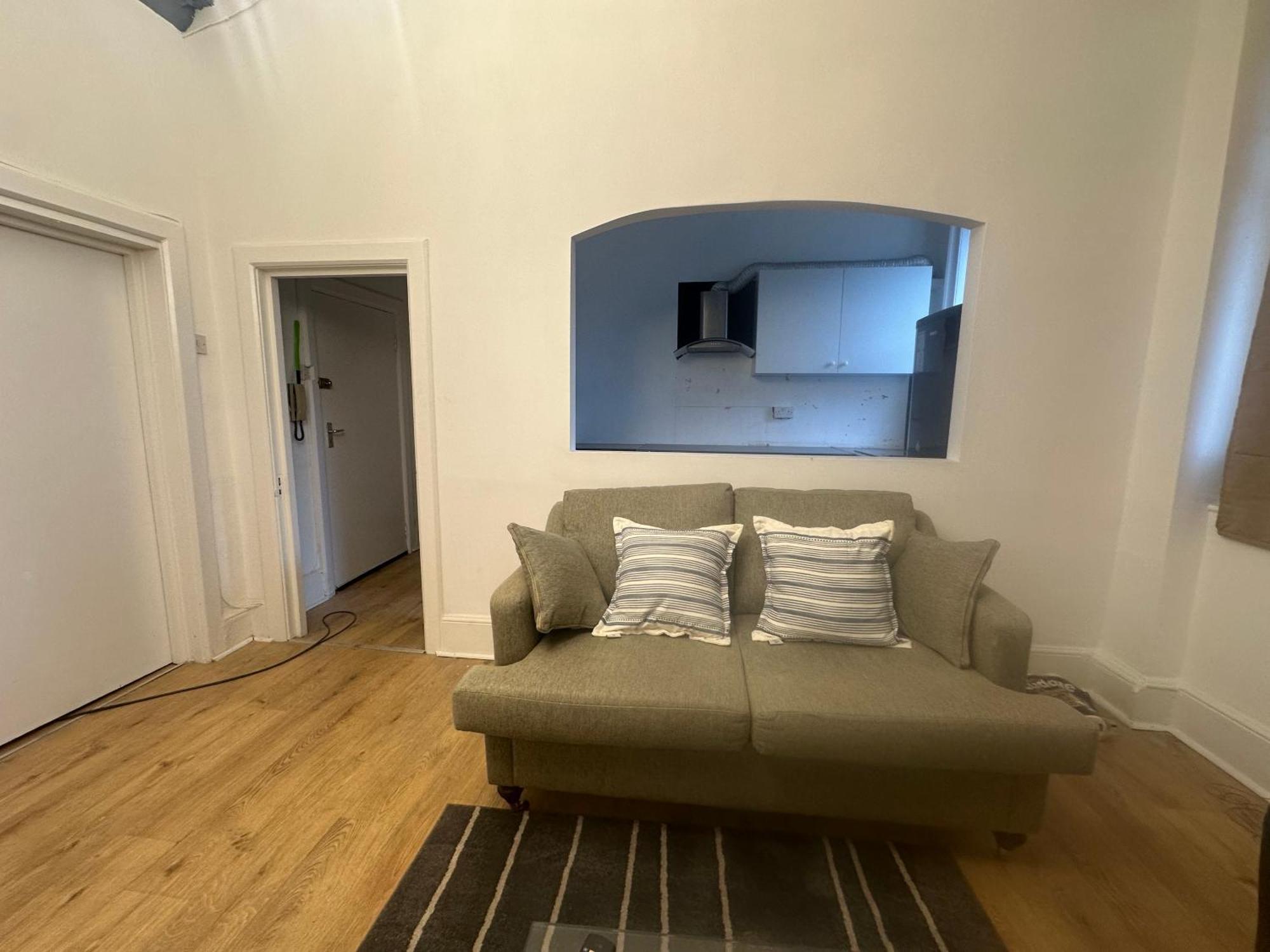 First Floor One Bed Apartment In Central West London Exterior photo