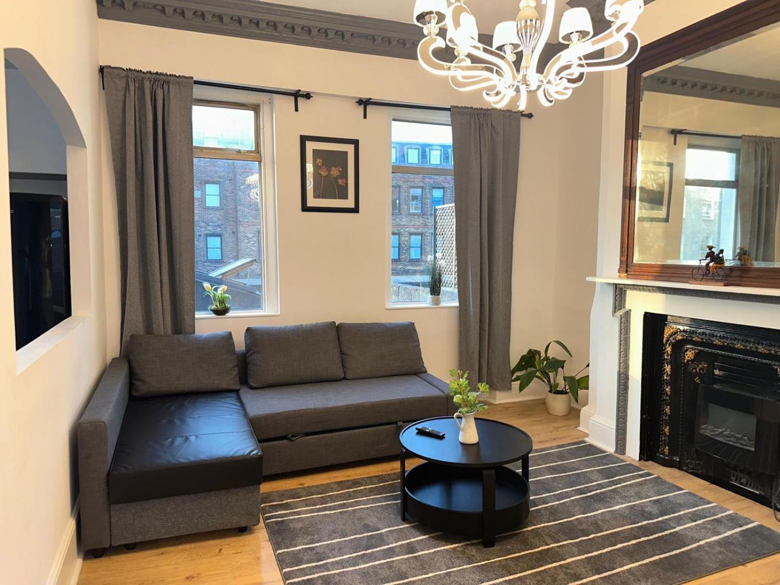 First Floor One Bed Apartment In Central West London Exterior photo