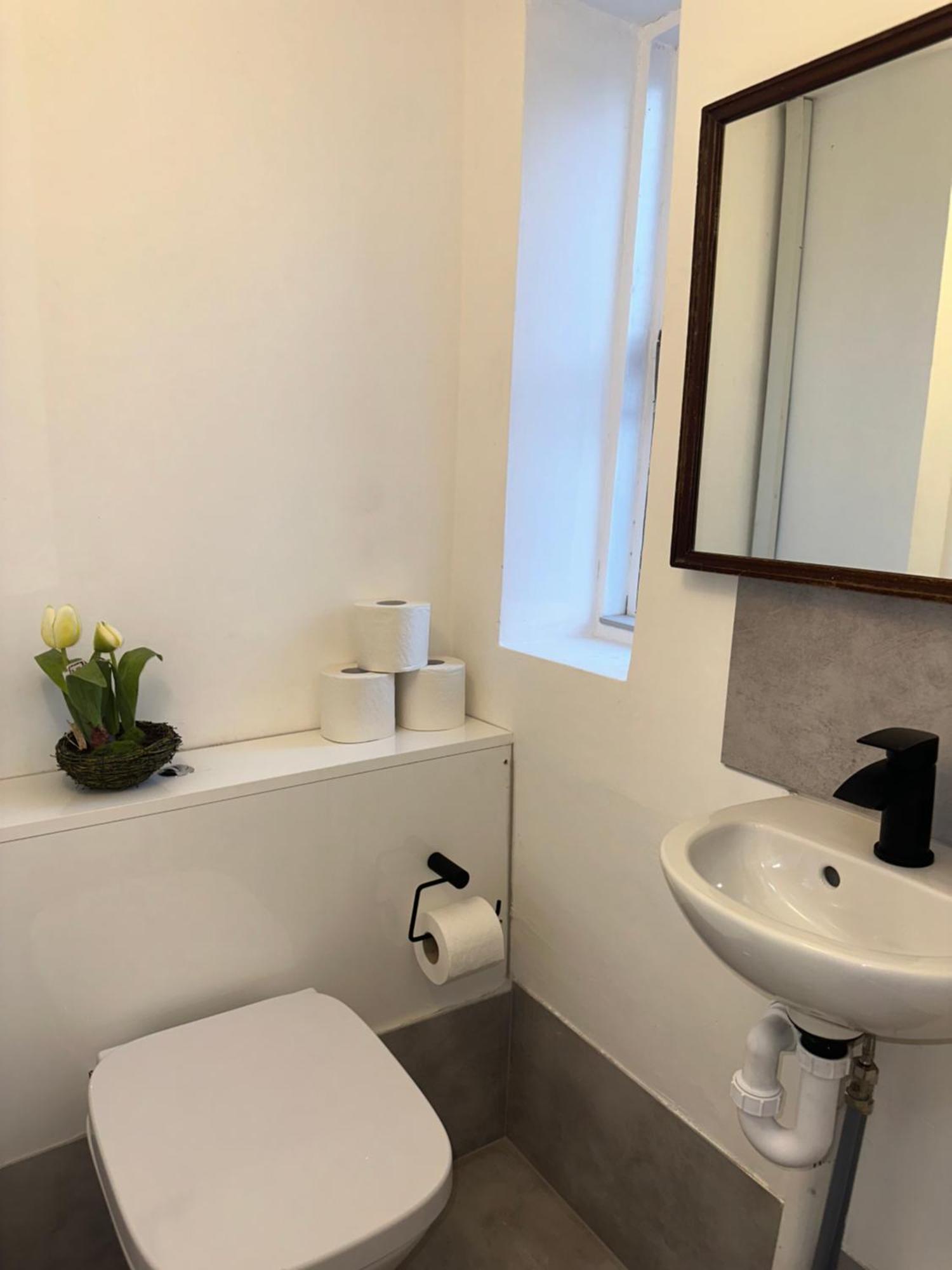First Floor One Bed Apartment In Central West London Exterior photo